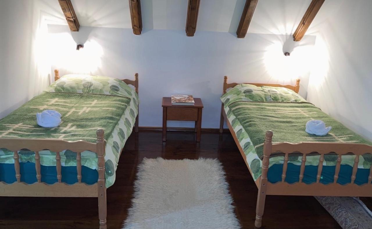 Lovcen Holiday Home Цетине Экстерьер фото