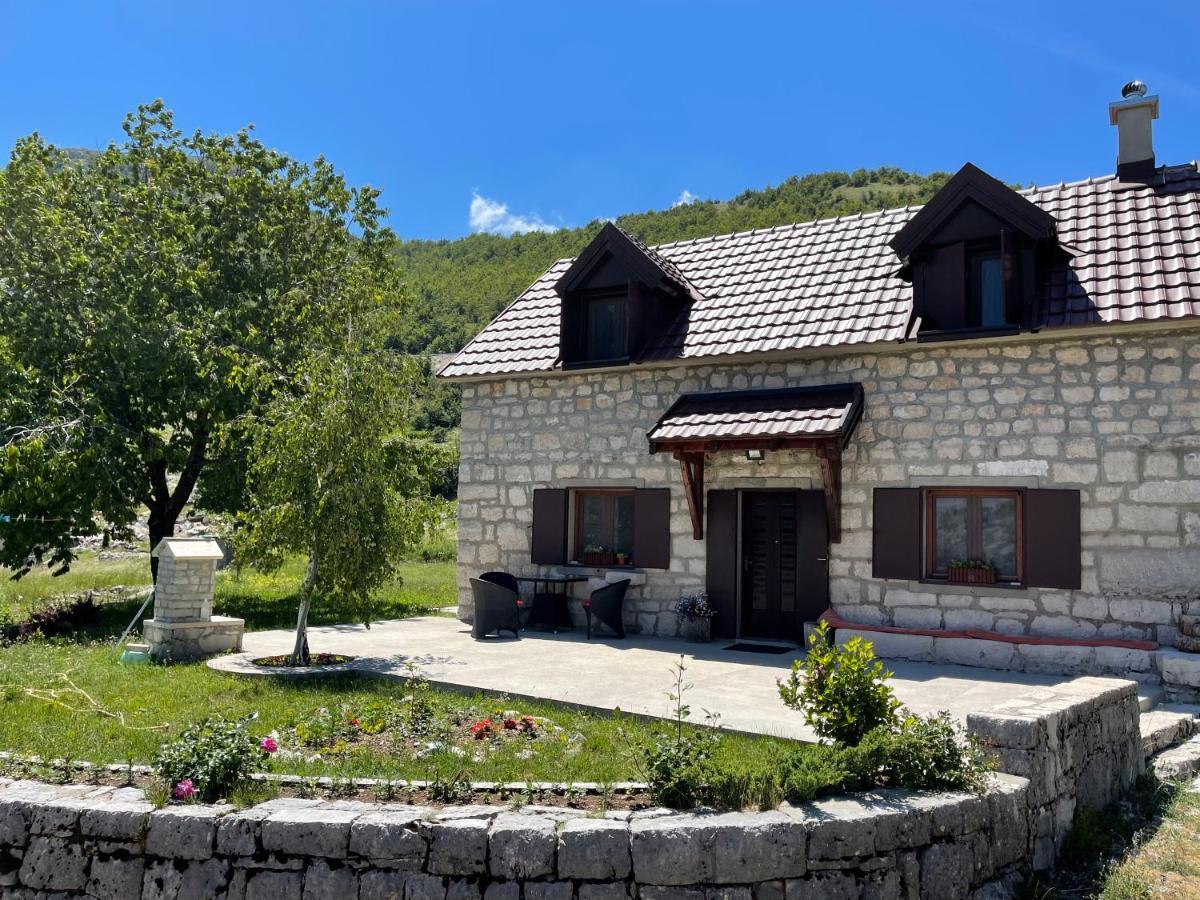 Lovcen Holiday Home Цетине Экстерьер фото